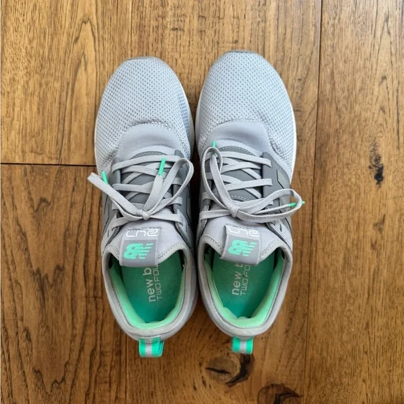 New Balance 247 - Picture 6 of 7